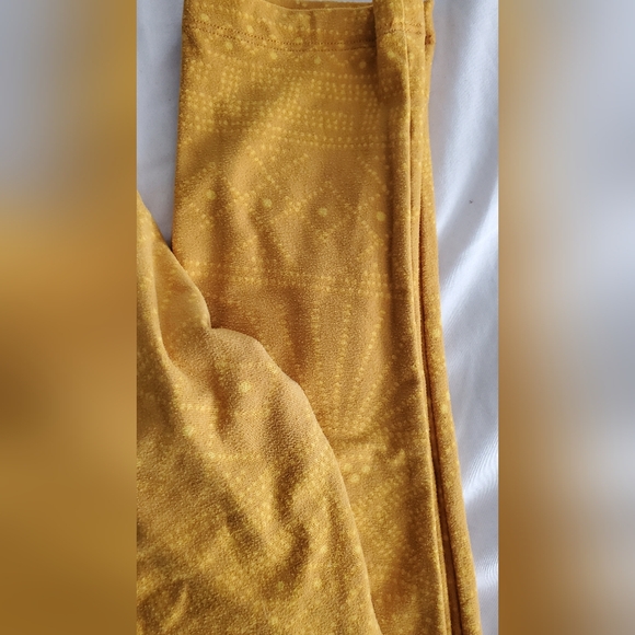 Lularoe Leggings size TC - Picture 2 of 4